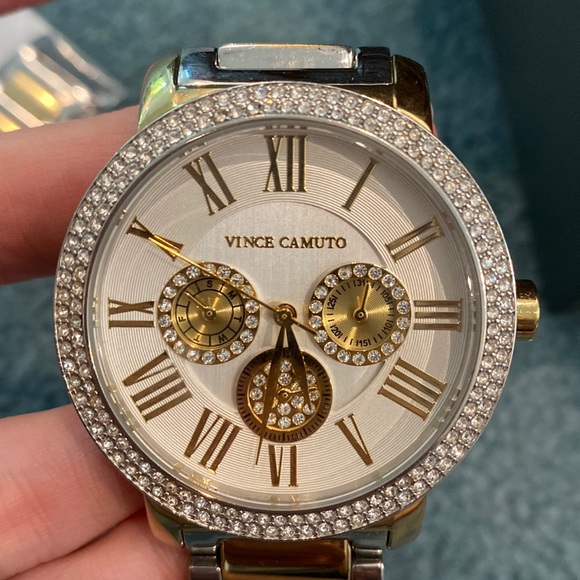 Vince Camuto ladies watch - Picture 2 of 7